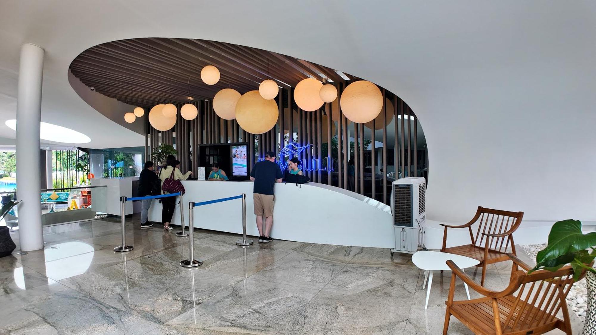 Dominiks Quite And Elegant Studio Ocean View Pool At Tambuli Resort High Floor マクタン エクステリア 写真